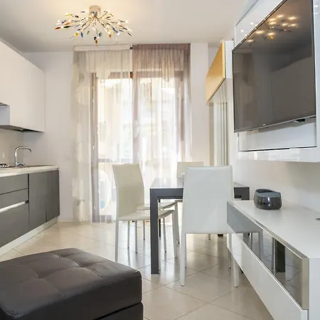 Apartmán Guesthost - Fellini Family Flat