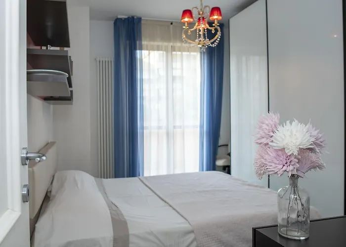 Guesthost - Fellini Family Flat Lejlighed Rimini